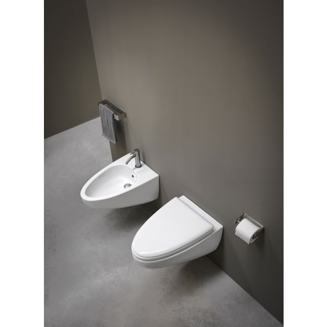 Toiletten  Nic Design Boote Toiletten  aufgehängt 010 + 004 003 011 + 005 012